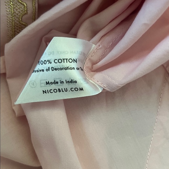 NicoBlu Maharani Tunic In Blush Pink Embroidered In Gold Filigree. Size XL - Picture 14 of 16